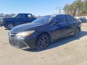 Toyota Camry LE 2.5L 4 2016