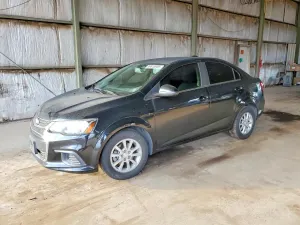 Chevrolet Aveo (Sonic) LT 1.8L 4 2017