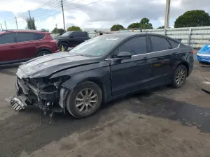 Ford Fusion S 2.5L 4 2017