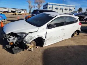 Ford Focus ST 2.0L 4 2014
