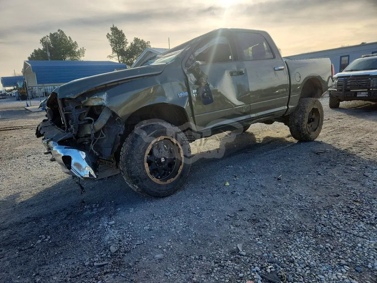 RAM 1500 SLT 5.7L 8 2015