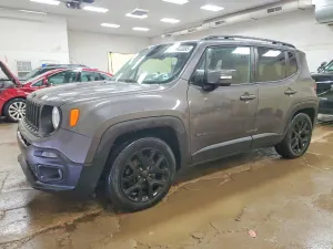 Jeep Renegade LATITUDE 2.4L 4 2017