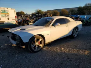 Dodge Challenger R/T 5.7L 8 2016