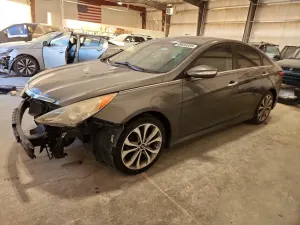 Hyundai Sonata SE 2.0L 4 2014