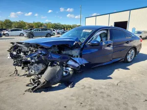 Honda Accord LX 1.5L 4 2020