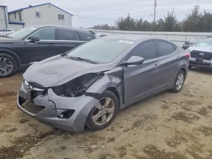 Hyundai Elantra GLS 1.8L 4 2012