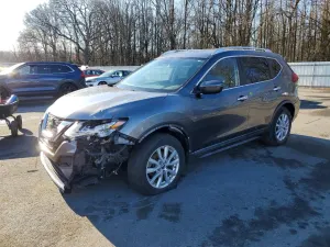 Nissan Rogue S 2.5L 4 2020