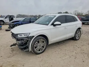 Audi Q5 PREMIUM PLUS 2.0L 4 2018