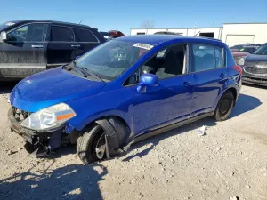 Nissan Versa S 1.8L 4 2010