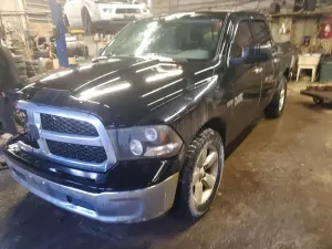 RAM 1500 5.7L 8 2013