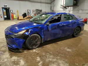 Hyundai Elantra SEL 2.0L 4 2021