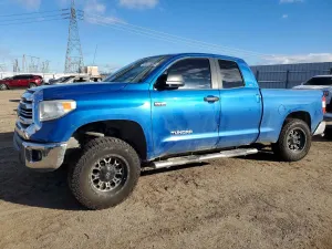 Toyota Tundra DOUBLE CAB SR 5.7L 8 2017