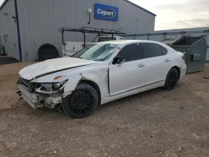 Lexus LS 4.6L 8 2017