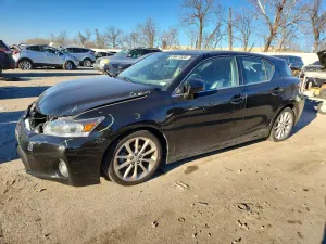 Lexus CT 200 1.8L 4 2013