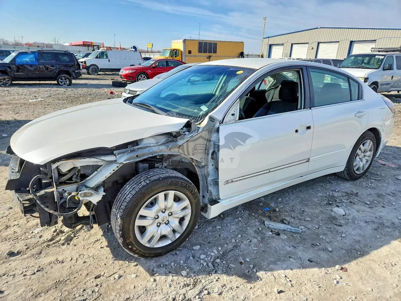 Nissan Altima BASE 2.5L 4 2012