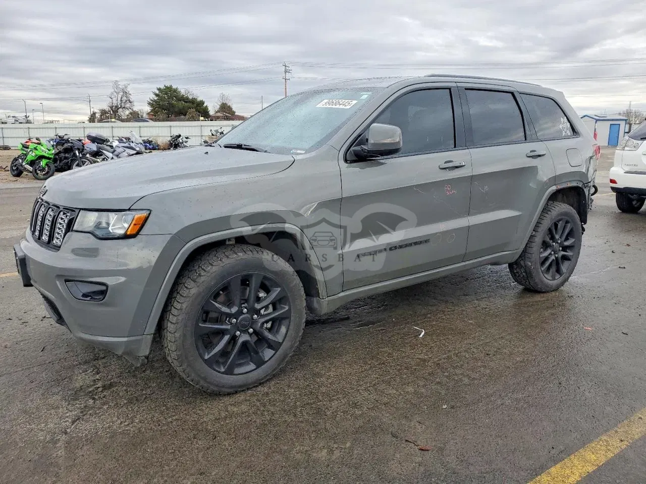 Jeep Grand Cherokee LAREDO 3.6L 6 2021