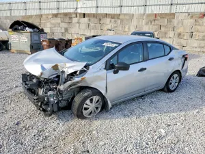 Nissan Versa S 1.6L 4 2021