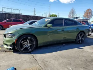 Dodge Charger SXT 3.6L 6 2018