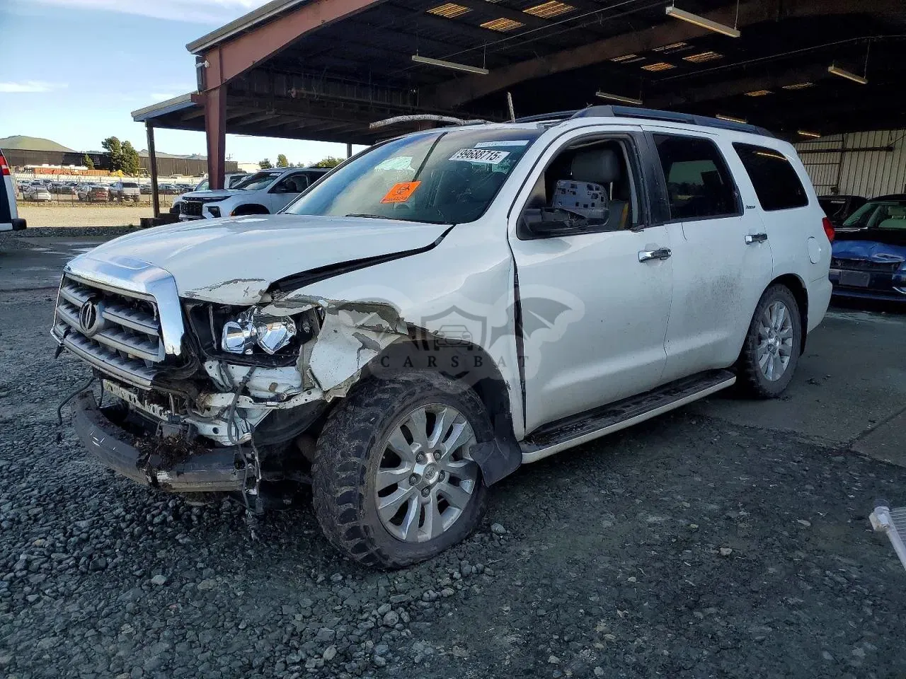 Toyota Sequoia PLATINUM 5.7L 8 2011