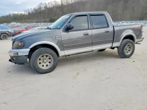 Ford F-150 SUPERCREW 5.4L 8 2003