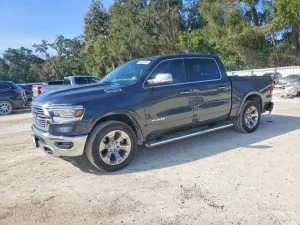 RAM 1500 LARAMIE 5.7L 8 2020