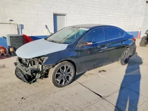 Nissan Sentra SR TURBO 1.6L 4 2018