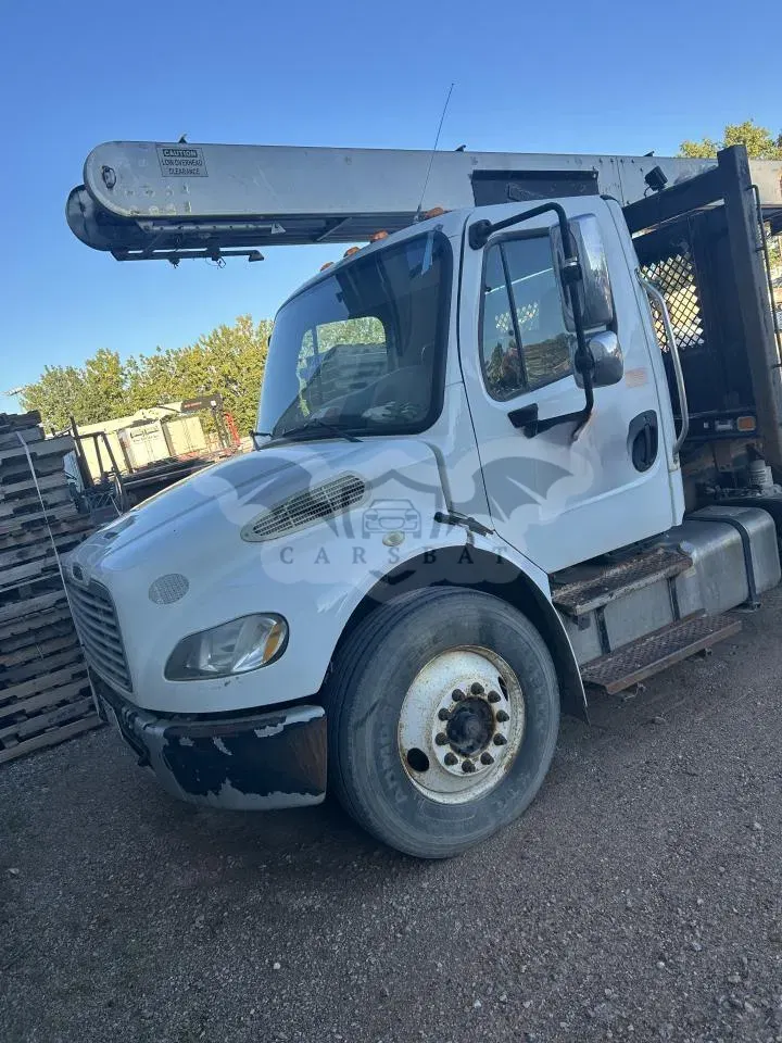 Freightliner Business Class M2 106 MEDIUM DUTY 6.7L 6 2013