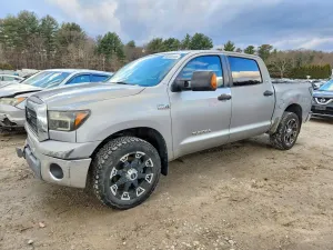 Toyota Tundra CREWMAX 5.7L 8 2008