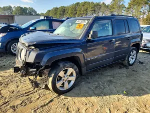 Jeep Patriot LATITUDE 2.4L 4 2014