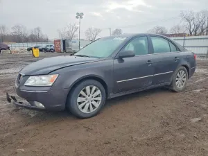 Hyundai Sonata SE 2.4L 4 2010