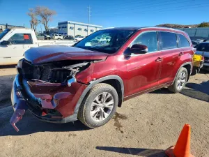 Toyota Highlander XLE 3.5L 6 2014