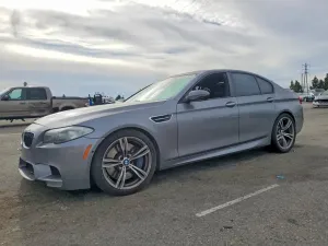 BMW M5 4.4L 8 2013