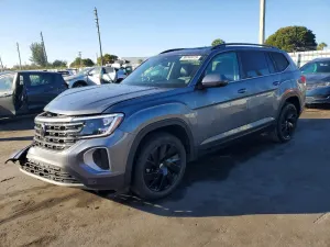 Volkswagen Atlas SE 2.0L 4 2024