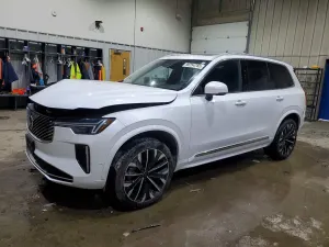 Volvo XC90 PLUS 2.0L 4 2025
