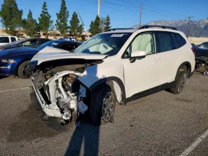 Subaru Forester PREMIUM 2.5L 4 2023