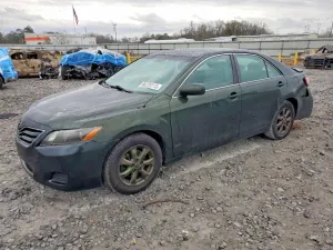 Toyota Camry BASE 2.5L 4 2010