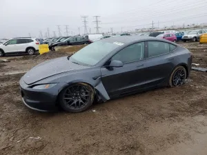 Tesla Model 3 2025