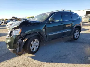 Jeep Grand Cherokee LAREDO 3.6L 6 2011