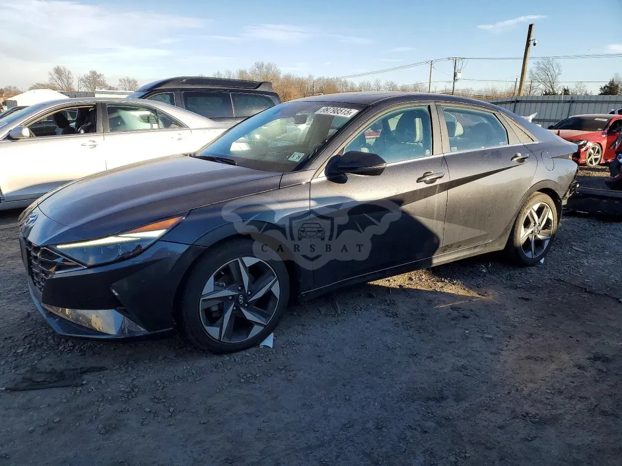 Hyundai Elantra LIMITED 2.0L 4 2021