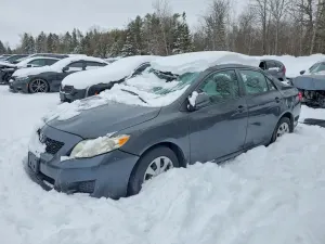 Toyota Corolla BASE 1.8L 4 2010