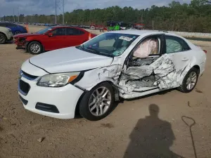 Chevrolet Malibu 1LT 2.5L 4 2015