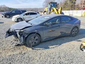 Toyota Prius LE 2.0L 4 2025