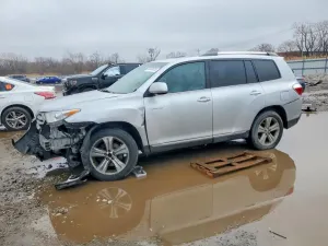 Toyota Highlander LIMITED 3.5L 6 2013