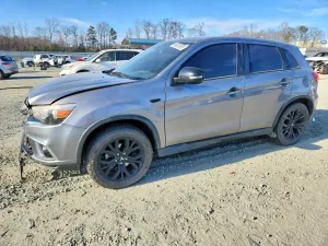 Mitsubishi Outlander ES 2.0L 4 2019