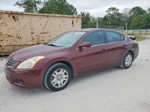 Nissan Altima BASE 2.5L 4 2010