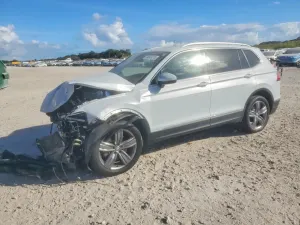 Volkswagen Tiguan SEL PREMIUM 2.0L 4 2018