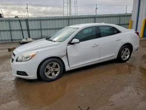 Chevrolet Malibu 1LT 2.5L 4 2013