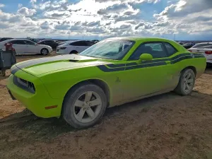 Dodge Challenger SXT 3.6L 6 2012