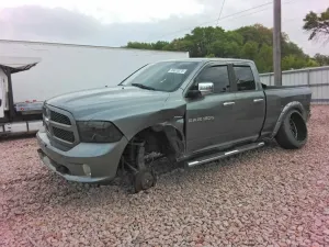 Dodge RAM 5.7L 8 2011