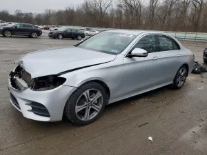 Mercedes-Benz E 300 4MATIC 2.0L 4 2019
